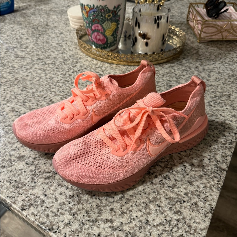 Nike Women's Coral Pink Epic React Athletic Shoe
